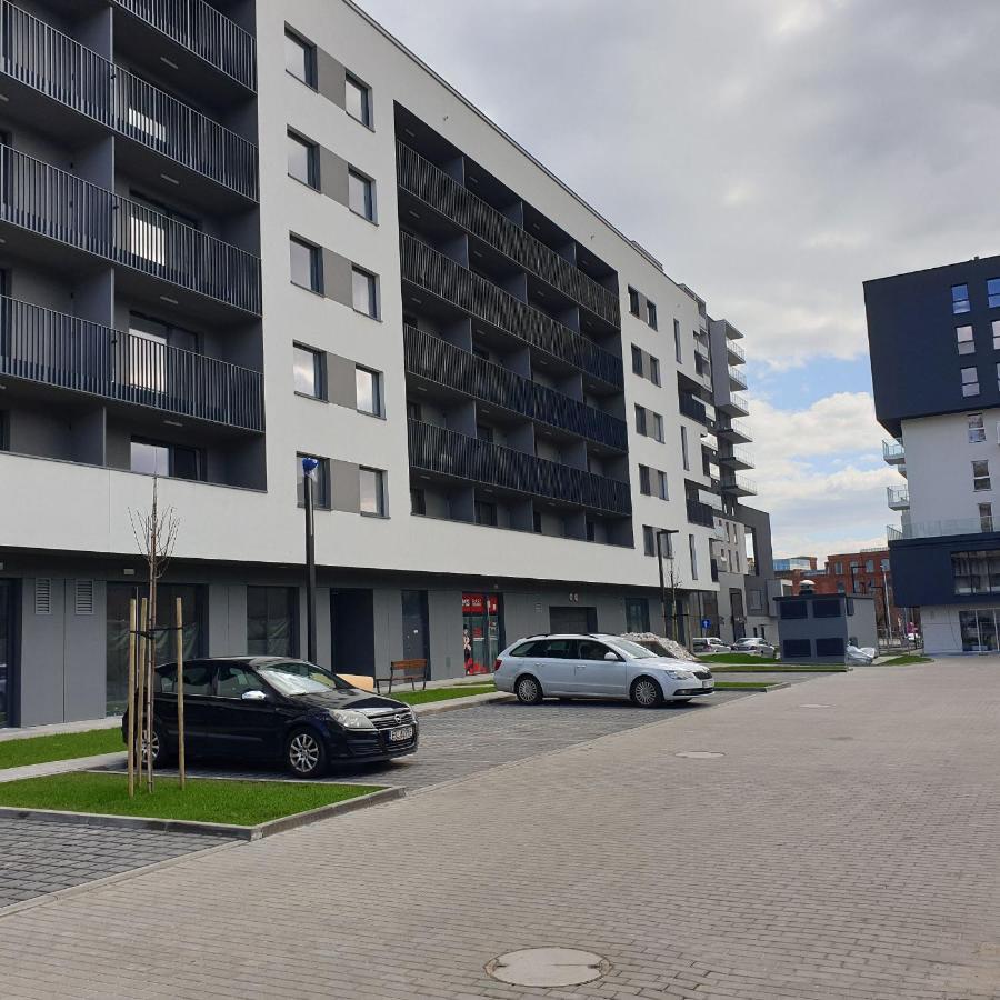 Q Apart Amber - Studio, Manufaktura, Klimatyzacja I Garaz Gratis, Netflix, Fv, Gwarancja Zadowolenia Лодзь Экстерьер фото