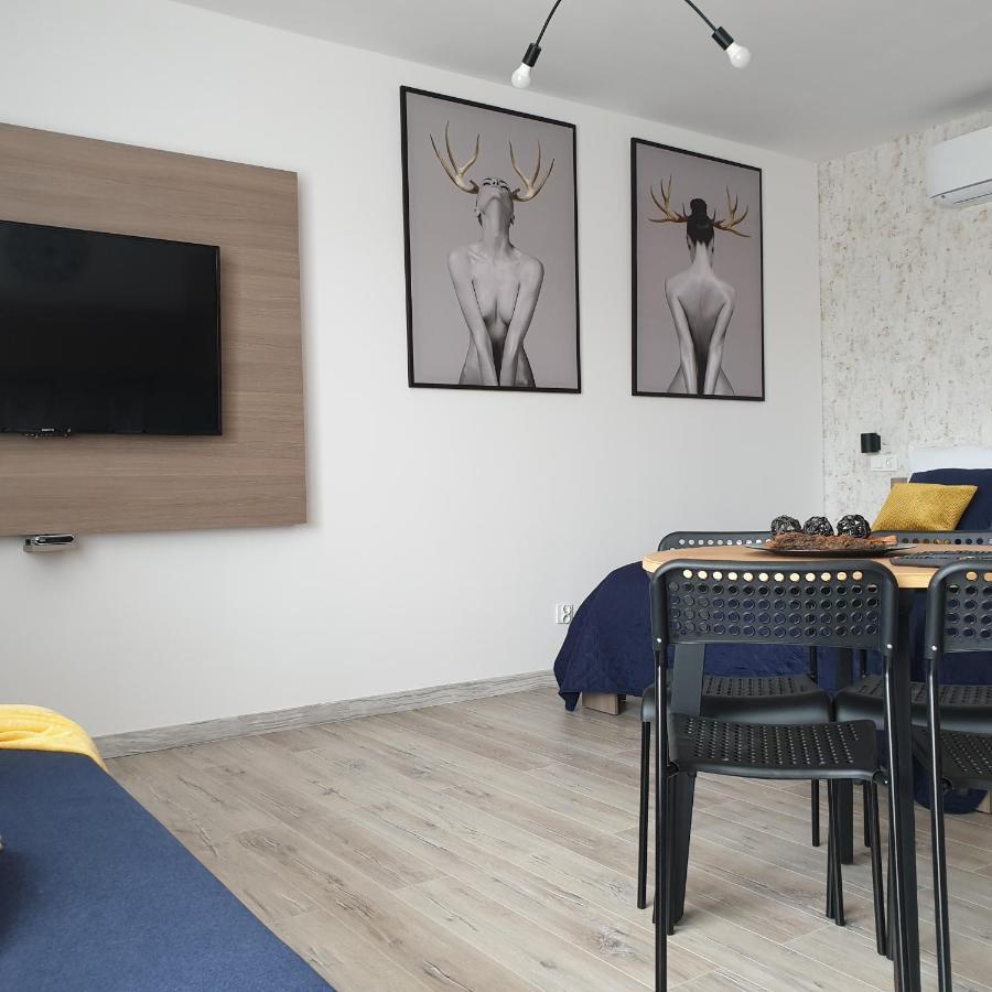 Q Apart Amber - Studio, Manufaktura, Klimatyzacja I Garaz Gratis, Netflix, Fv, Gwarancja Zadowolenia Лодзь Экстерьер фото